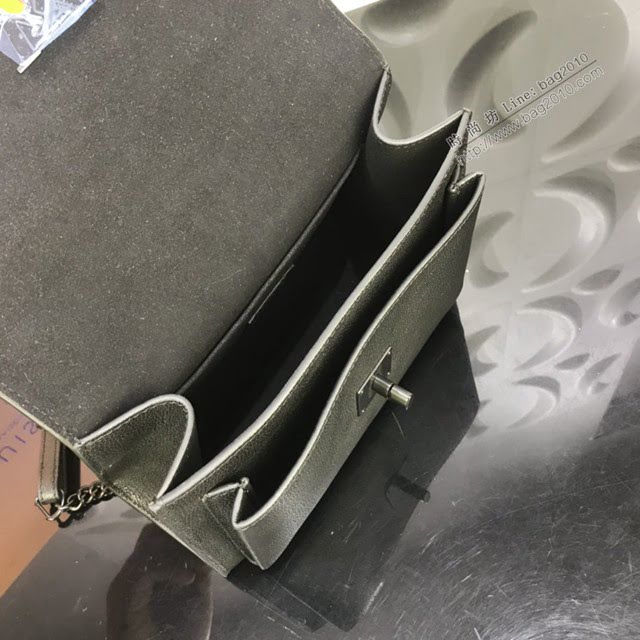 LV包包 LV新款女包 M55848 My lockme BB手袋 黑色粒面小牛皮肩背女包  ydh3657